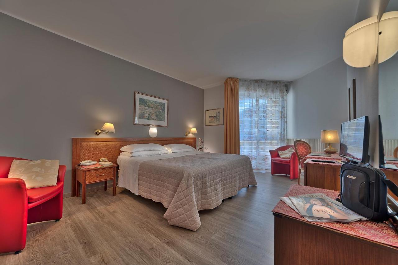 Hotel Petrarca Terme Montegrotto Terme Exterior photo